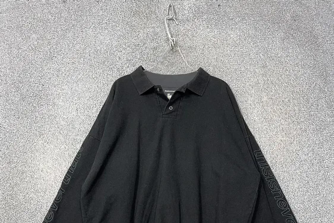 디스이즈네버댓 블랙 프린팅 오버핏 카라 맨투맨 S 상품이미지3