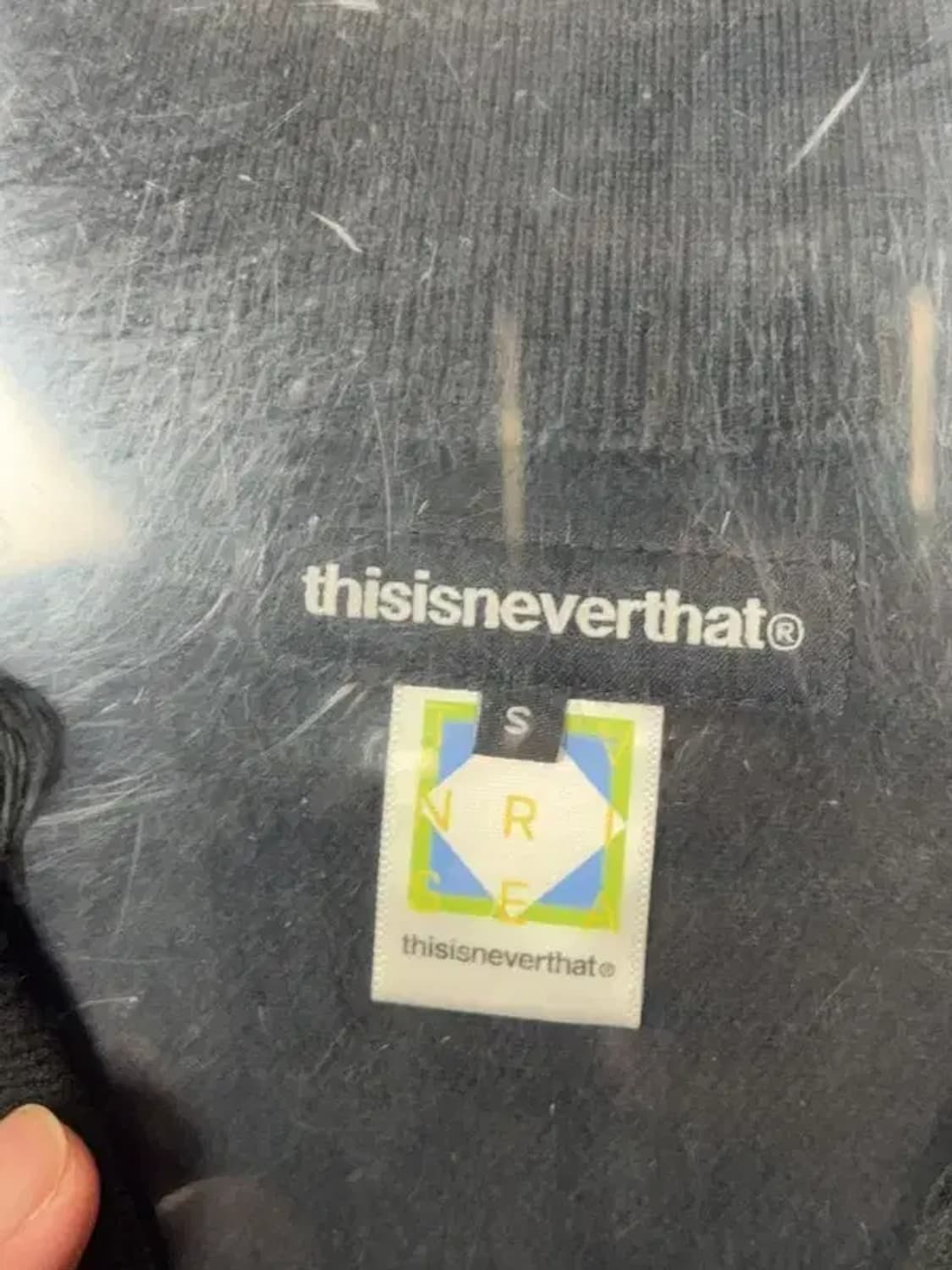 디스이즈네버댓 블랙 프린팅 오버핏 카라 맨투맨 S 상품이미지6