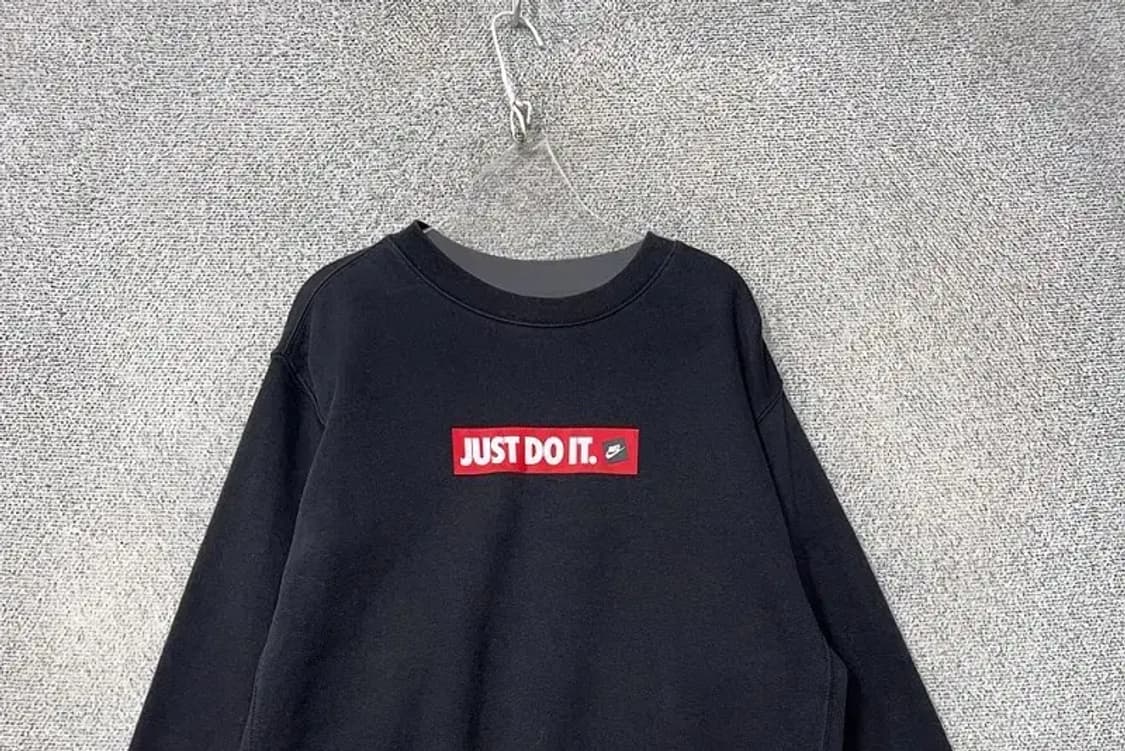 나이키 박스 프린팅 블랙 맨투맨 L 상품이미지3