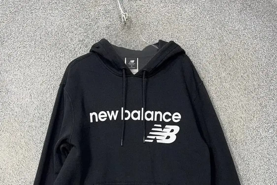 뉴발란스 프린팅 블랙 후드티 M 상품이미지3
