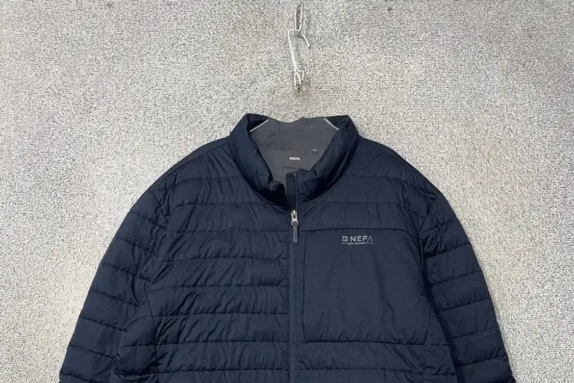 네파 네이비 구스다운 남성 오버 사이즈 경량 패딩 120 상품이미지3