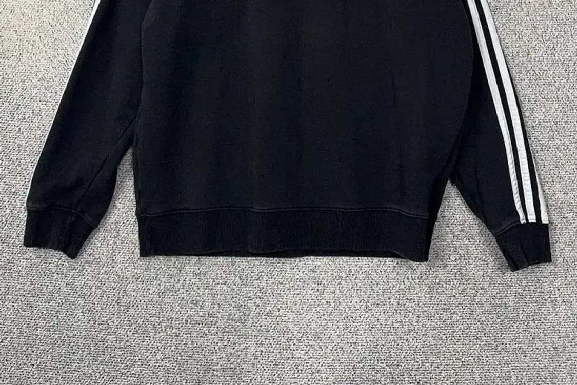 아디다스 블랙 로고 삼선 맨투맨 M 상품이미지4