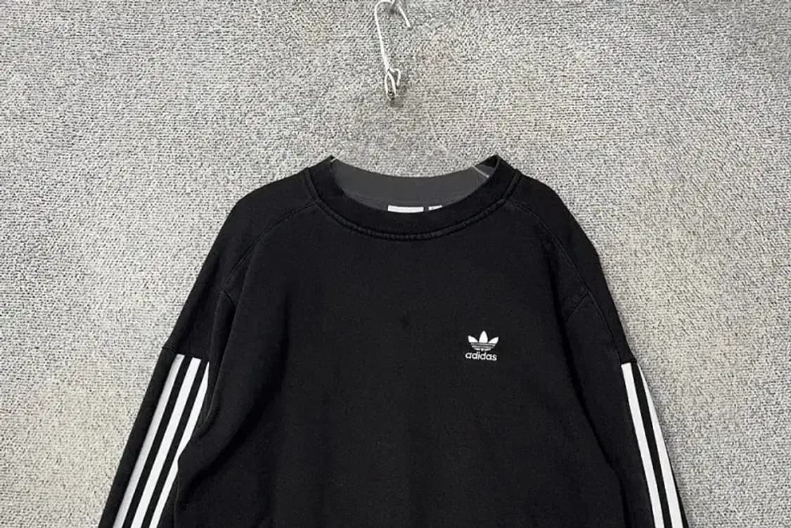 아디다스 블랙 불꽃 로고 오버핏 맨투맨 S 상품이미지3