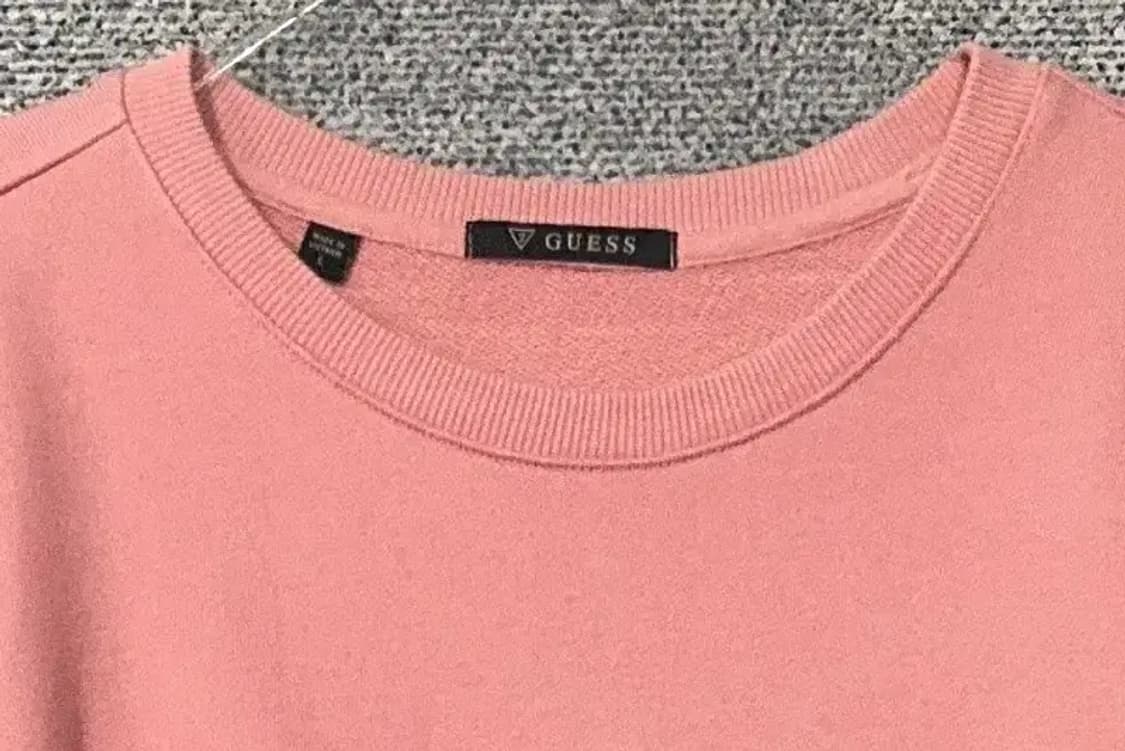 게스 라이트 핑크 맨투맨 L 상품이미지5