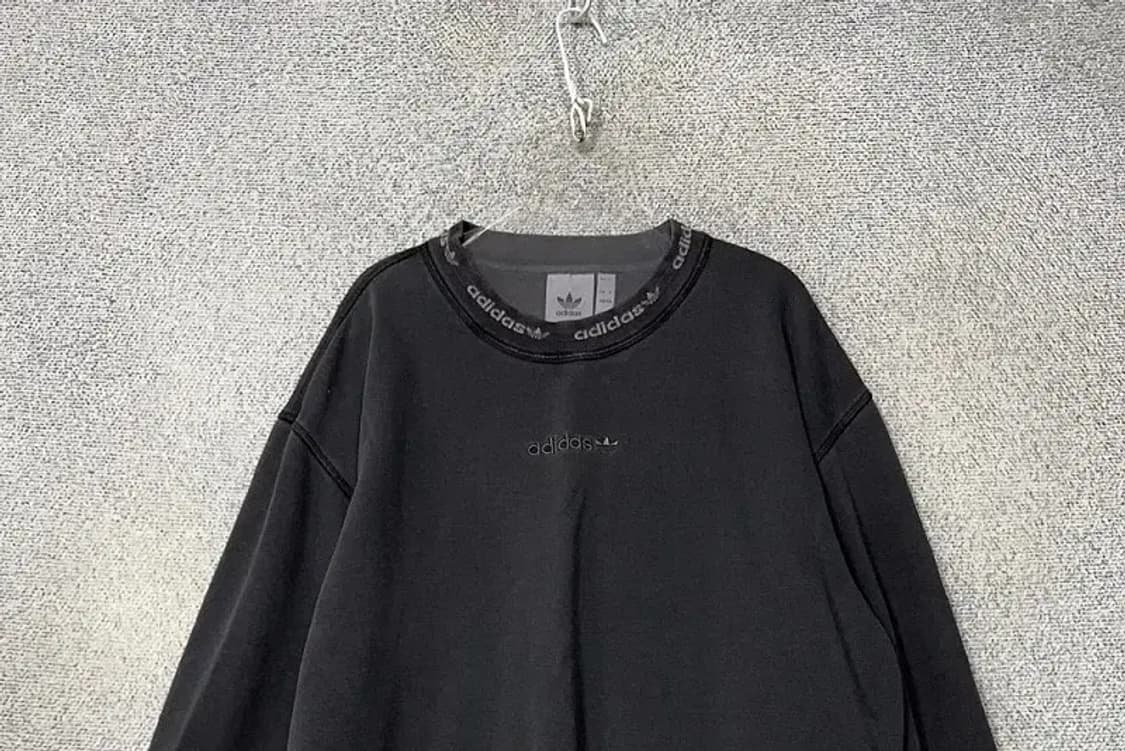 아디다스 블랙 센터 로고 빈티지 맨투맨 L 상품이미지3