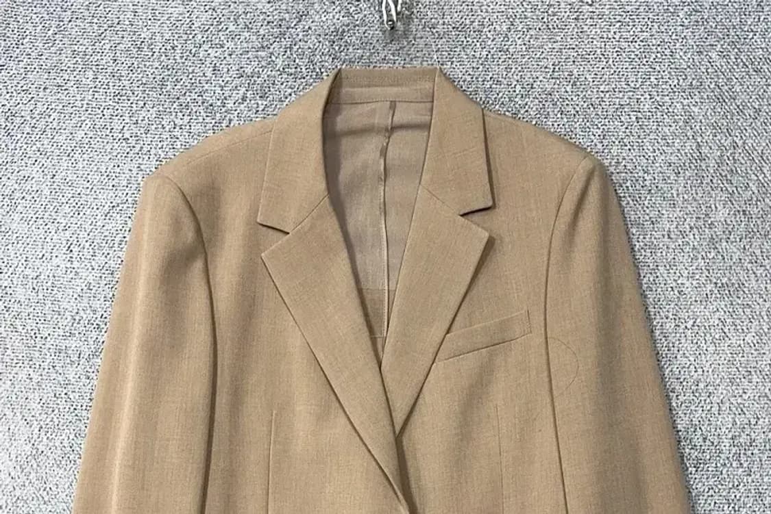 무신사스탠다드 베이지 투버튼 캐주얼 블레이저 S 상품이미지3