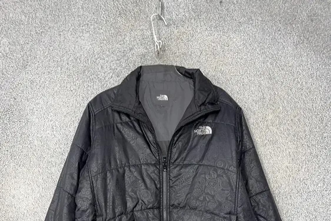 노스페이스 블랙 로고 누빔 점퍼 95 상품이미지3