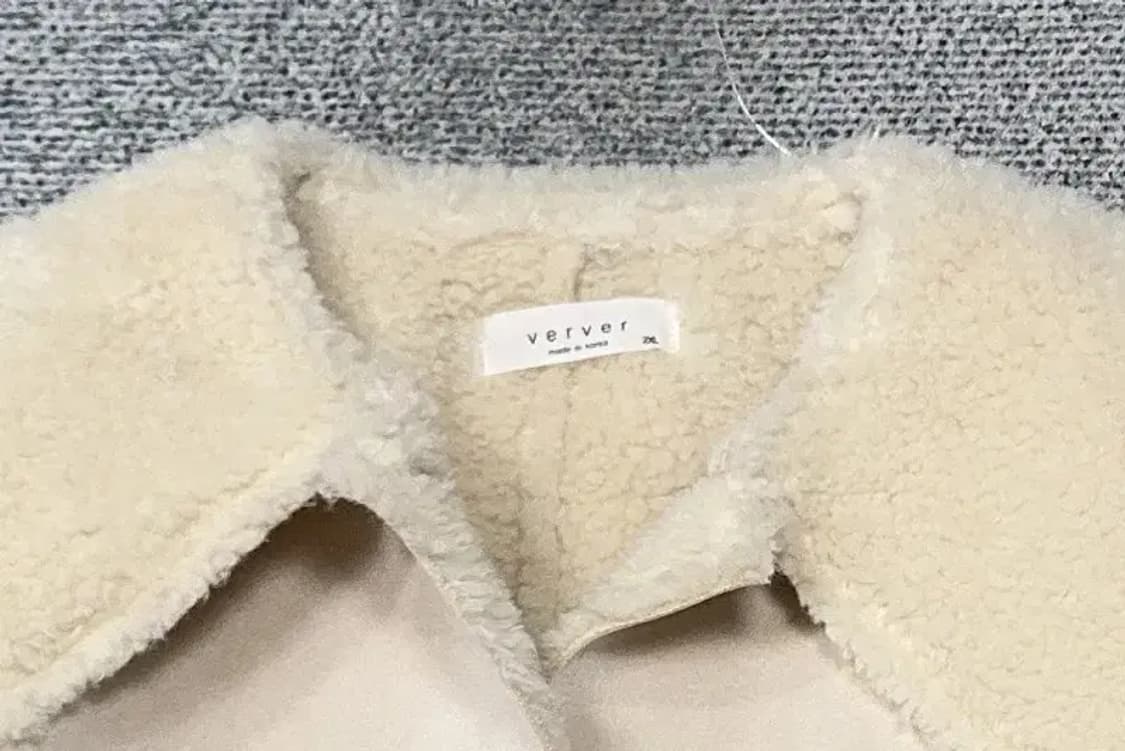 여성 크림 캐주얼 크롭 무스탕 자켓 S-M 상품이미지5