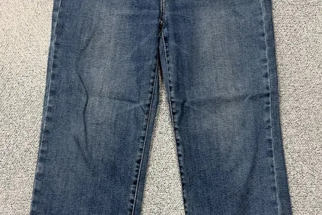 게스 삼각 로고 와이드 핏 청바지 67(27) 상품이미지4