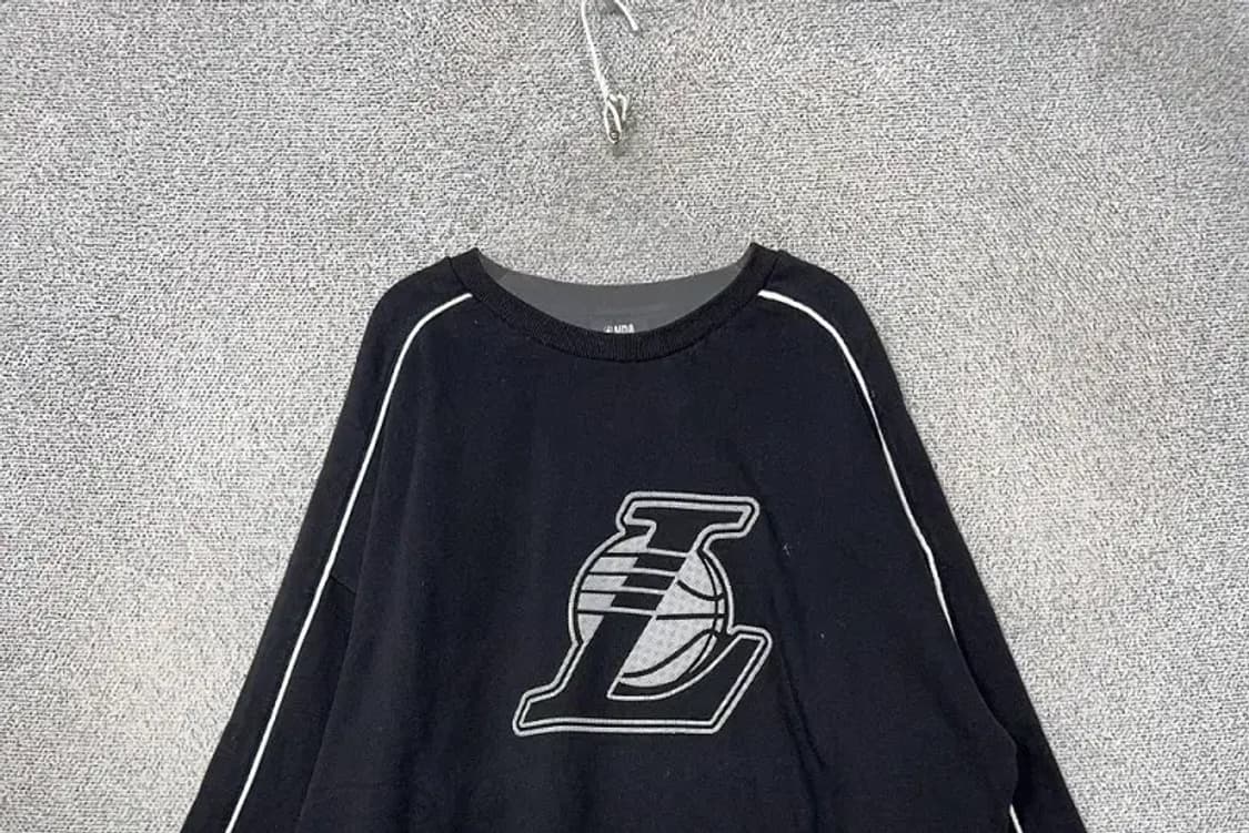 엔비에이 프린팅 블랙 맨투맨 XL 상품이미지3