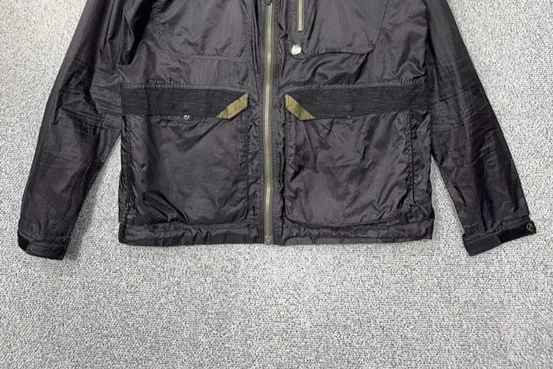 블랙야크 블랙 기능성 바람막이 100 상품이미지4