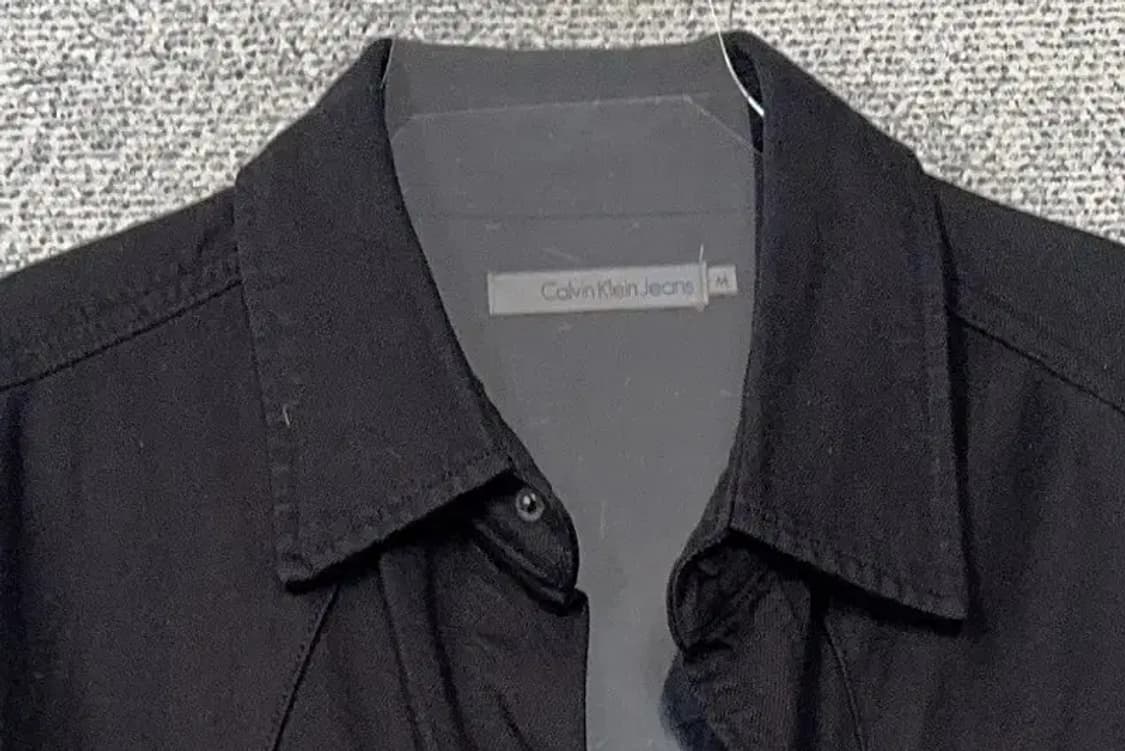 캘빈클라인 블랙 셔츠 M 상품이미지5