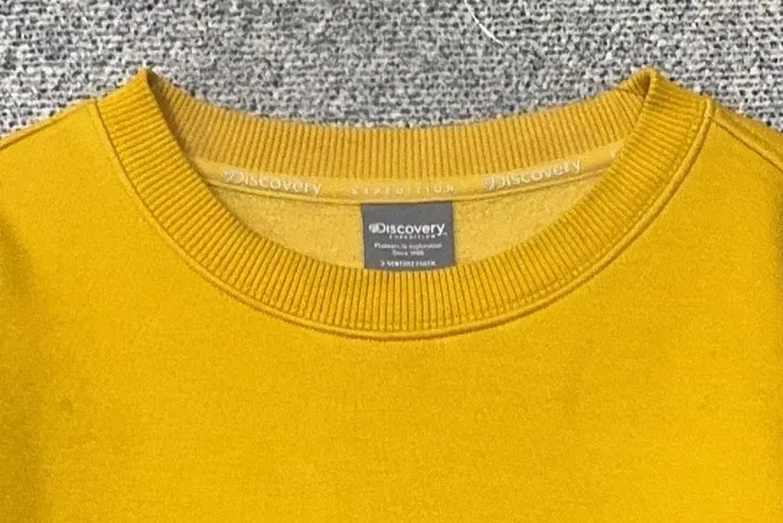 디스커버리 옐로우 로고 맨투맨 MS 상품이미지5