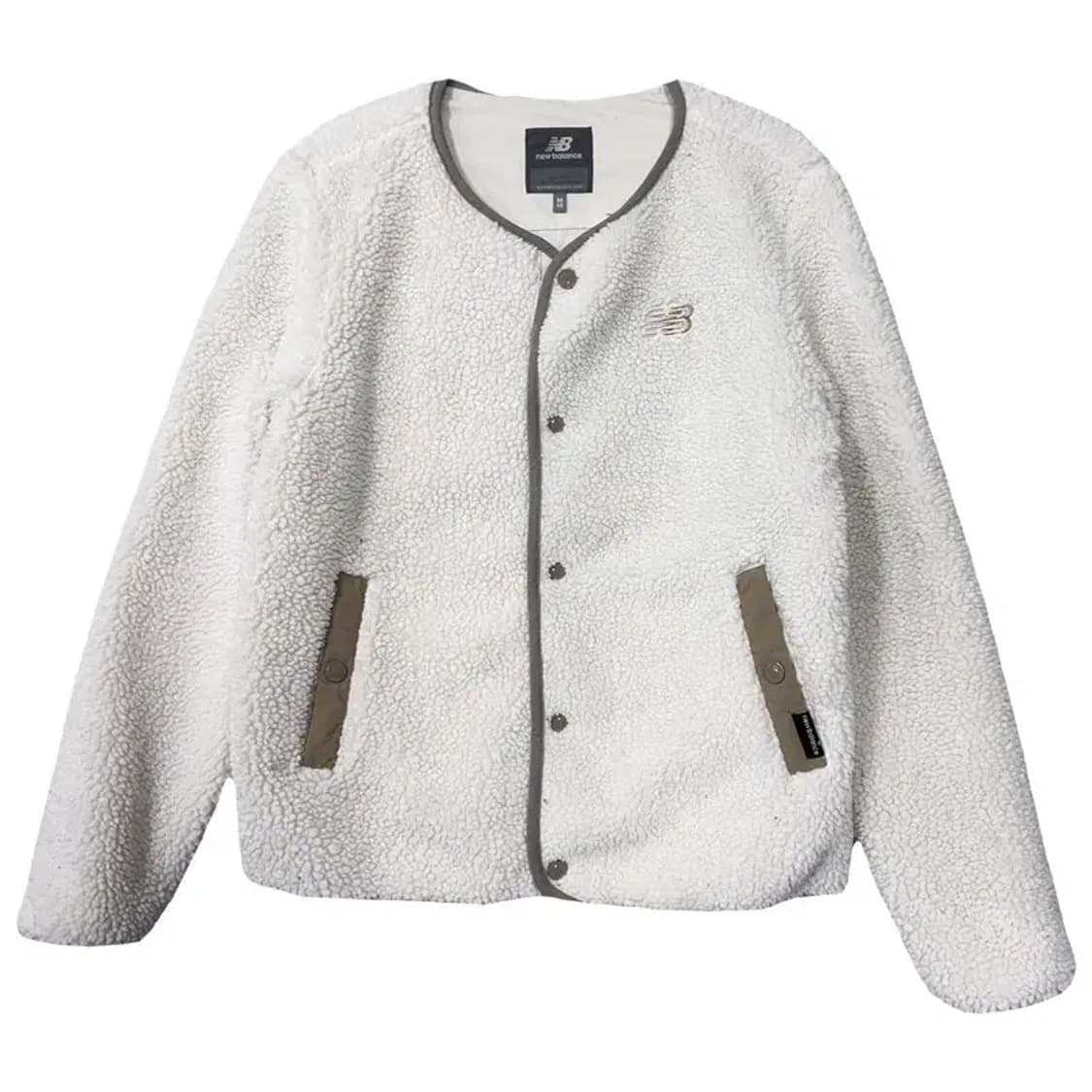 뉴발란스 화이트 뽀글이 후리스 85(XS) 상품이미지1