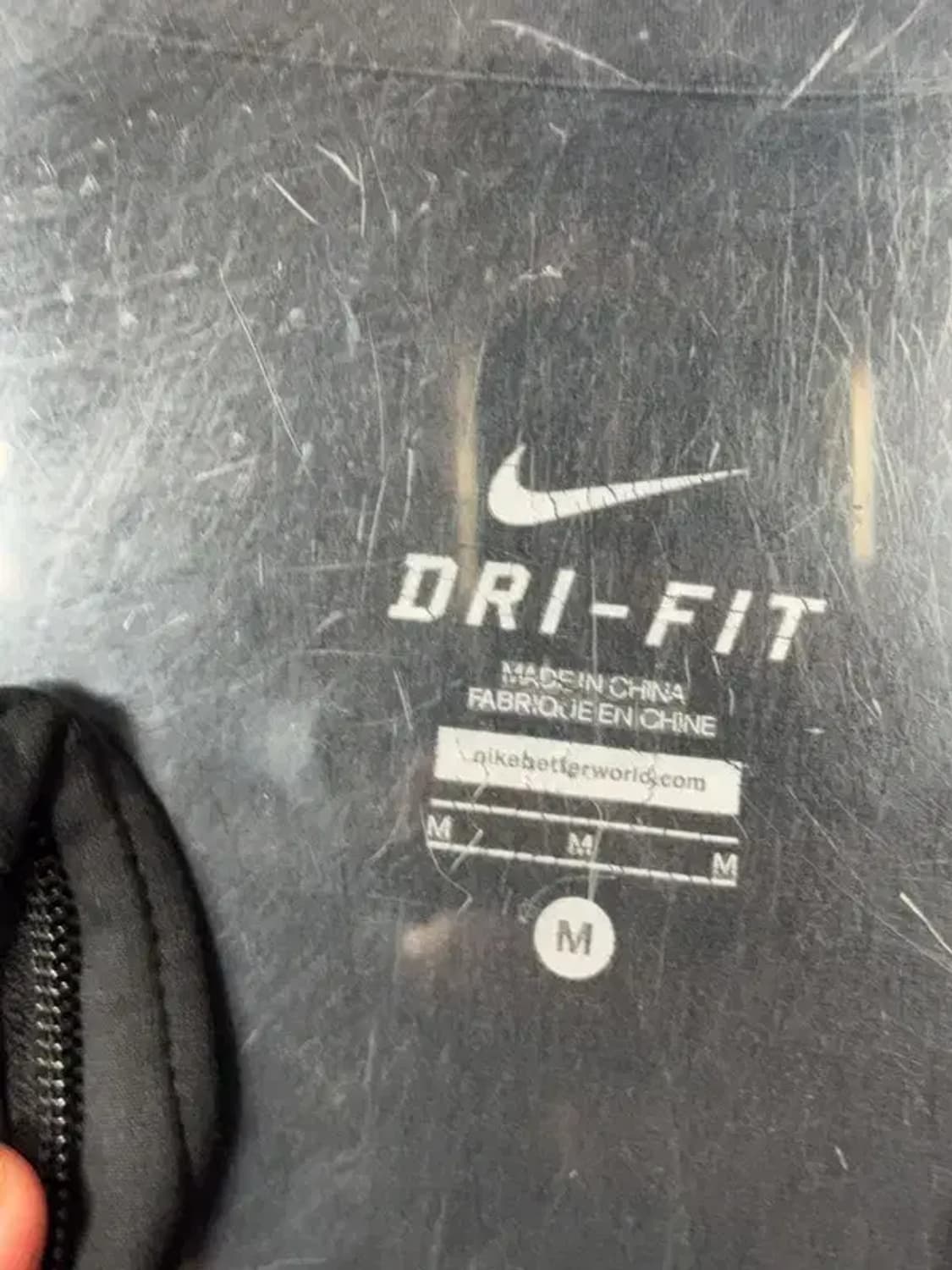 나이키 블랙 로고 기능성 집업 M 상품이미지5
