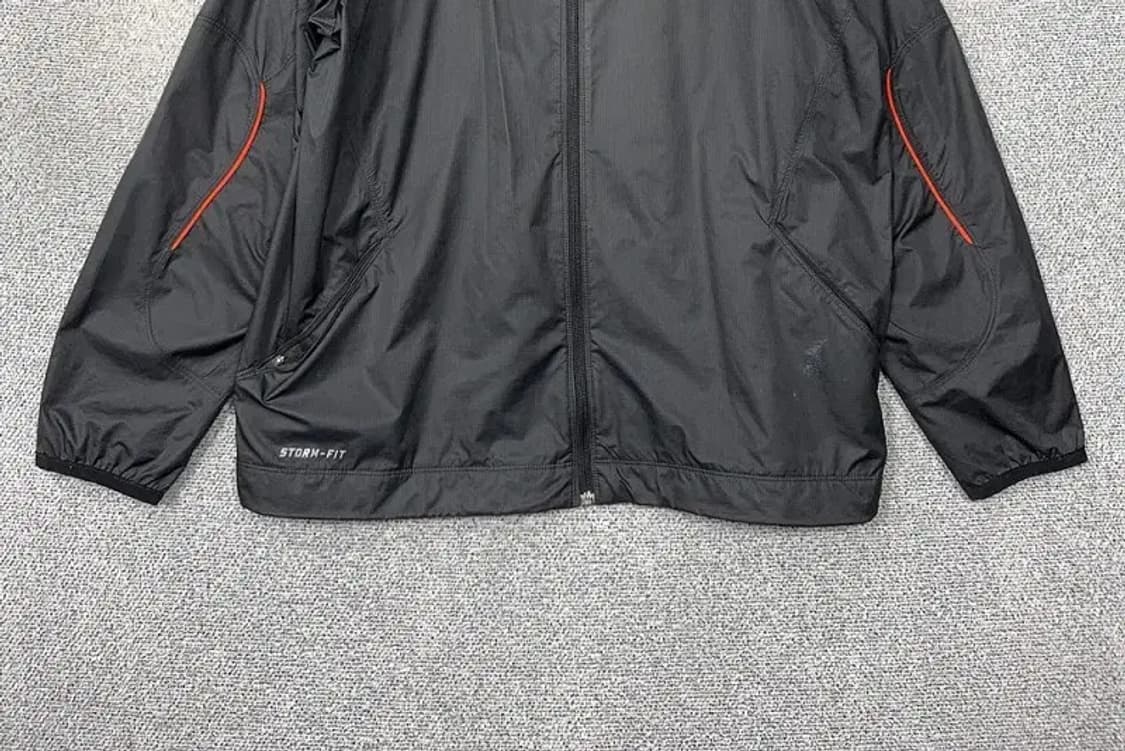 나이키 블랙 로고 기능성 바람막이 M 상품이미지4