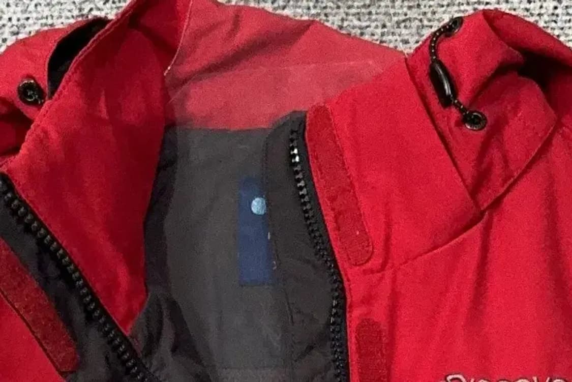 디스커버리 레드 기능성 바람막이 90 상품이미지5