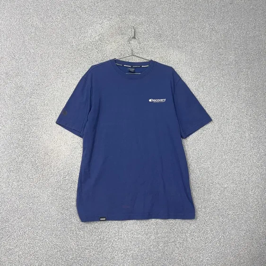 디스커버리 스펠로고 반팔티 105 상품이미지1