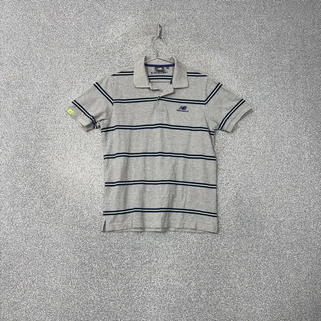 뉴발란스 스트라이프 로고 반팔 카라티 95 상품이미지1