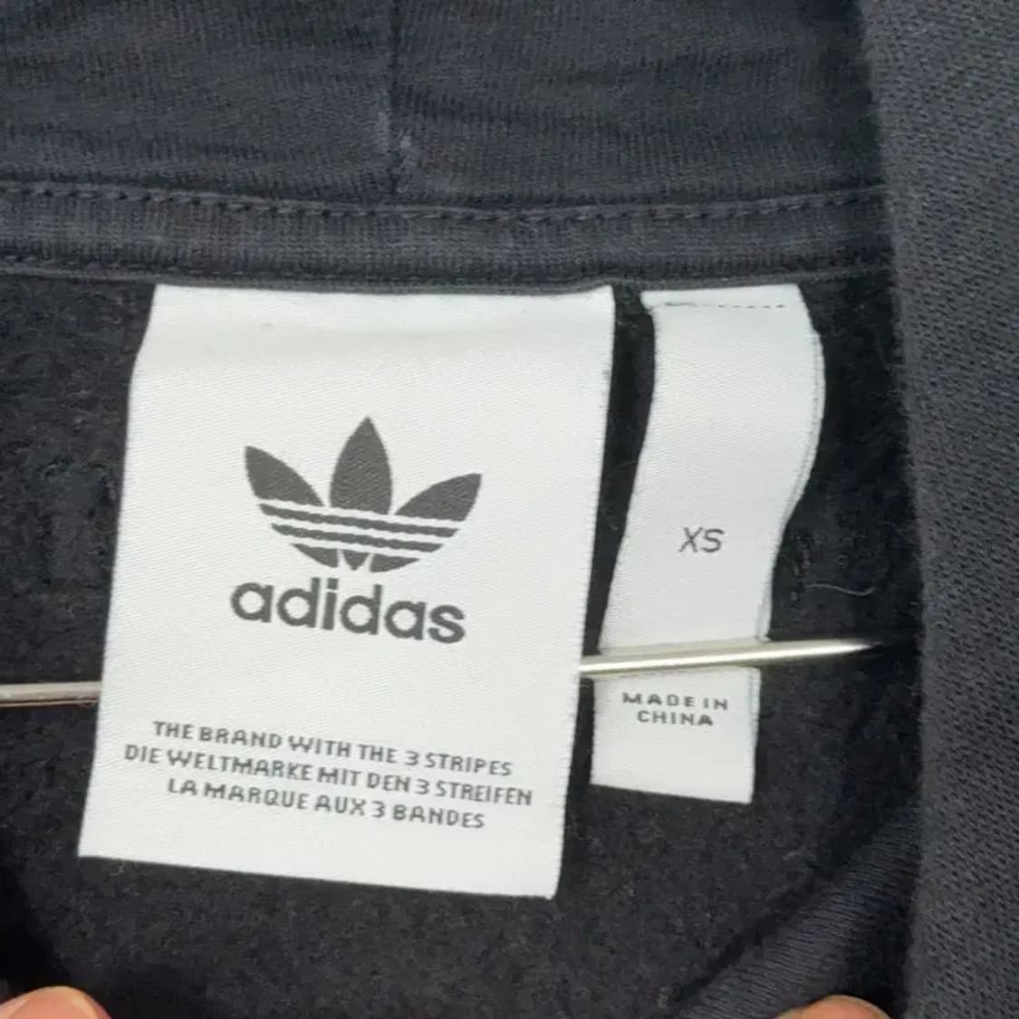 아디다스 센터로고 후드티 XS 상품이미지3