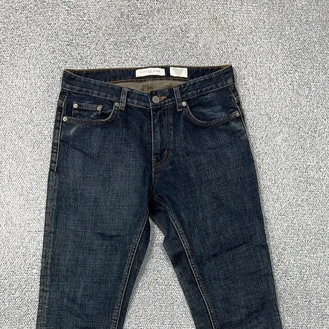 페이탈리즘 캐주얼 크롭진 44 상품이미지3