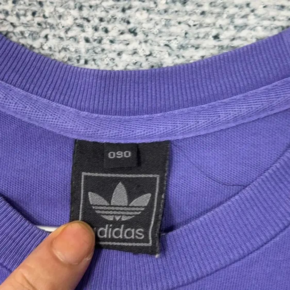 아디다스 불꽃로고 퍼플 반팔티 90 상품이미지3