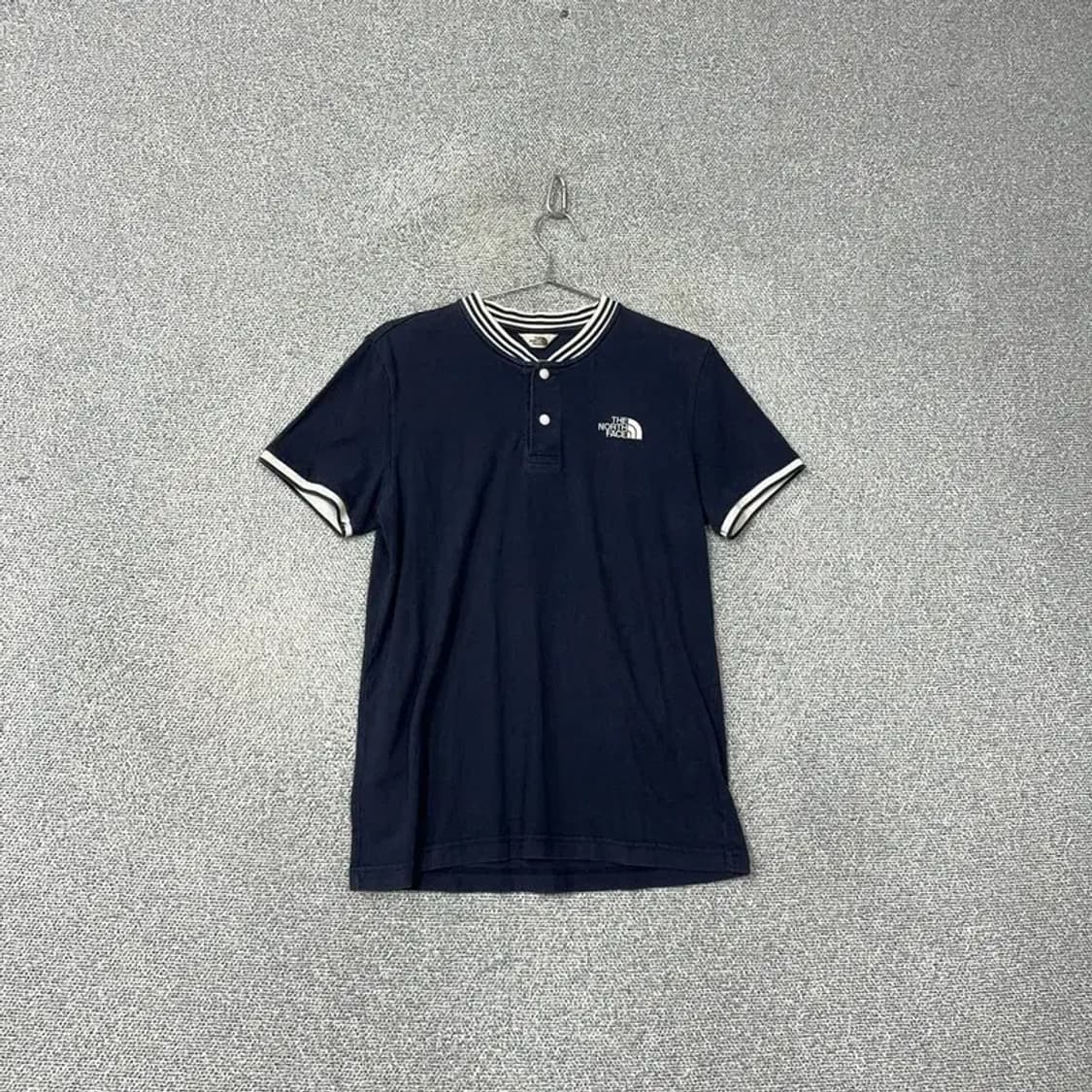 노스페이스 로고 반팔 카라티 100 상품이미지1