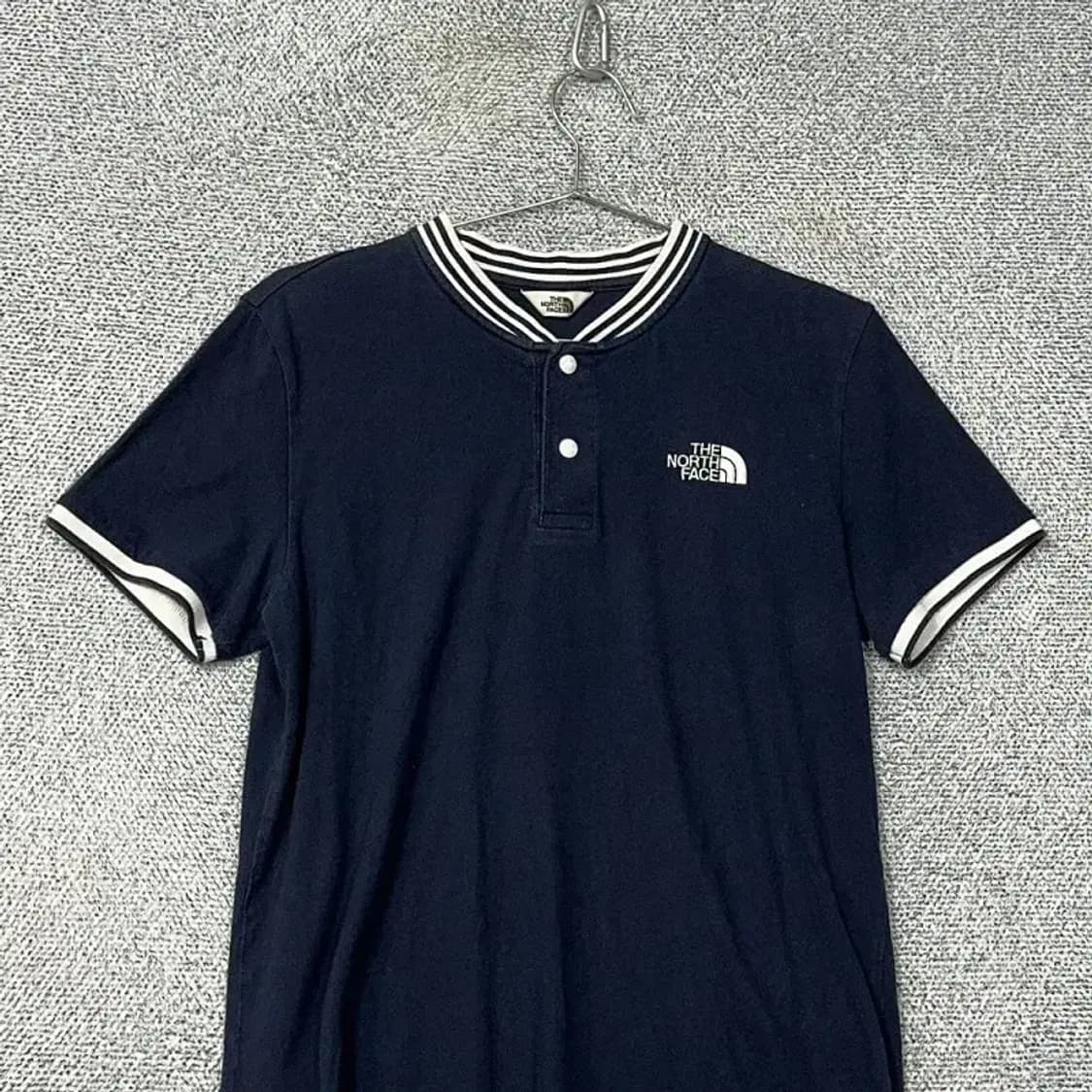 노스페이스 로고 반팔 카라티 100 상품이미지3