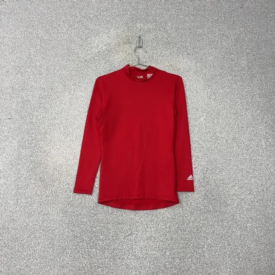 아디다스 로고 레드 기능성 긴팔티 M 상품이미지1
