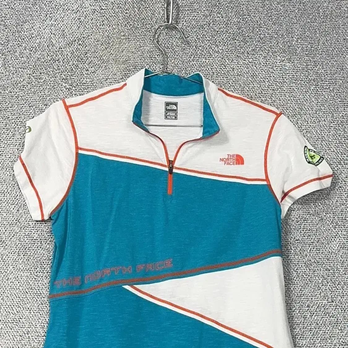 노스페이스 여성 기능성 반집업 반팔티 100 상품이미지3