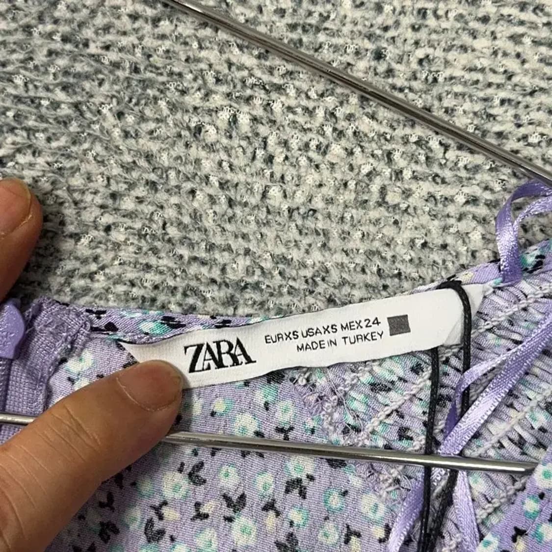 [새상품]자라 플라워 비스코스 브이넥 원피스 XS 상품이미지5