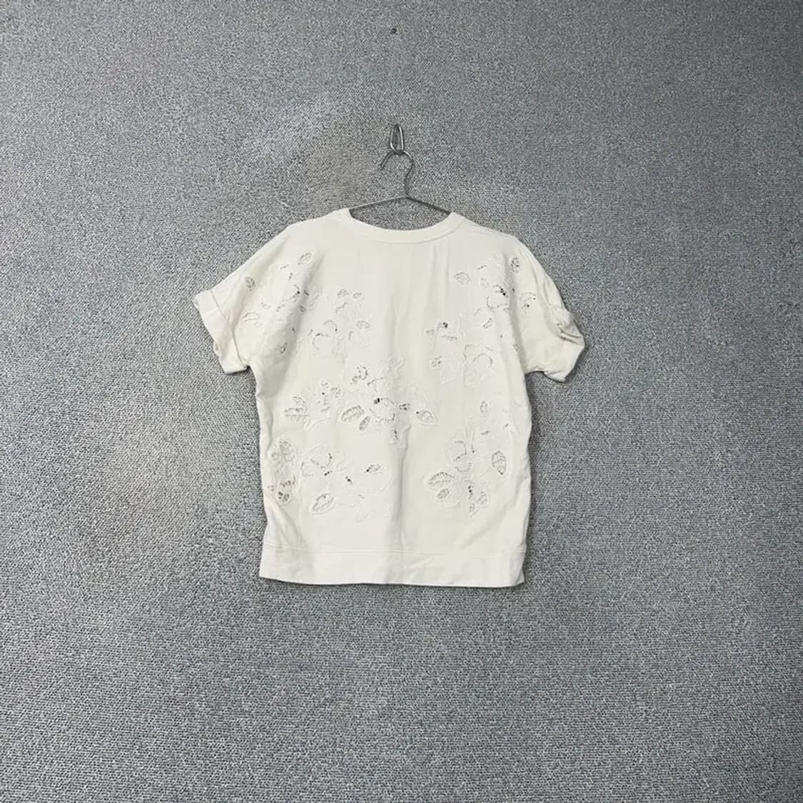 클럽모나코 플라워 레이스 반팔티 M 상품이미지2