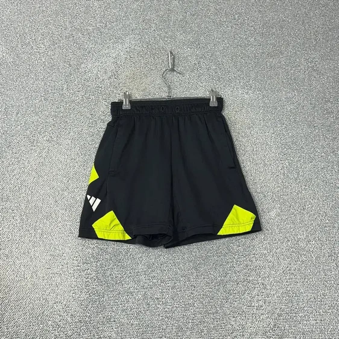 아디다스 기능성 반바지 XS 상품이미지1