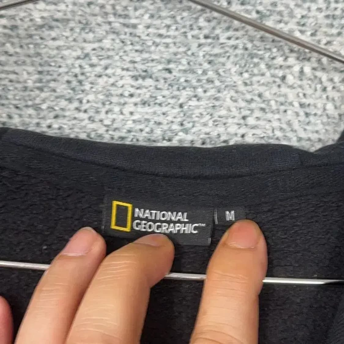 내셔널지오그래픽 로고 블랙 후드집업 M 상품이미지3