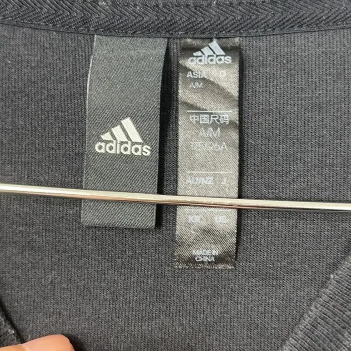 아디다스 밀러터리 빅로고 맨투맨 105 상품이미지3