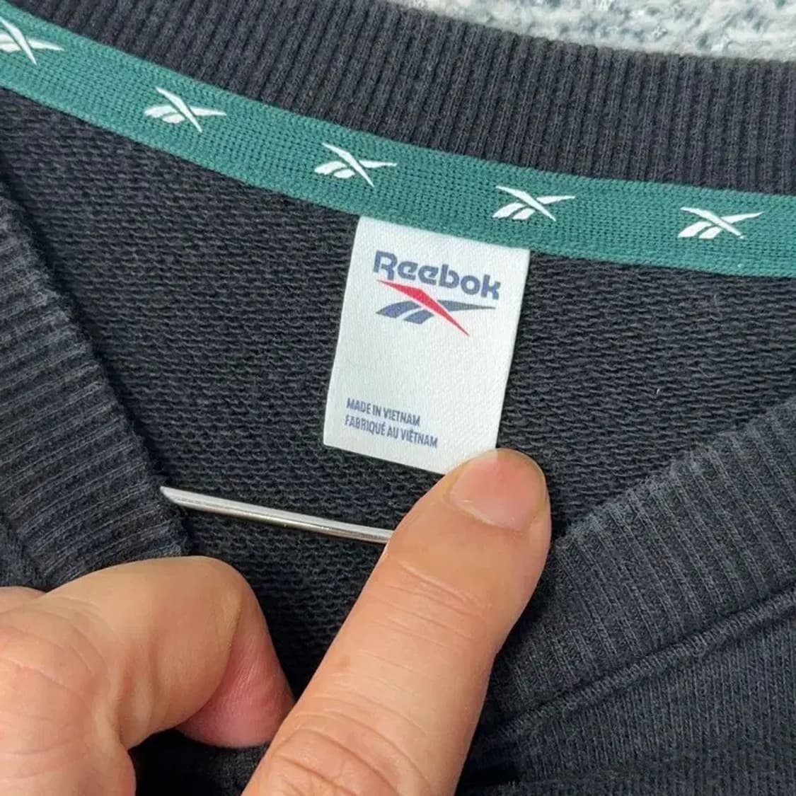 리복 블랙 캐주얼 로고 맨투맨 95 상품이미지3