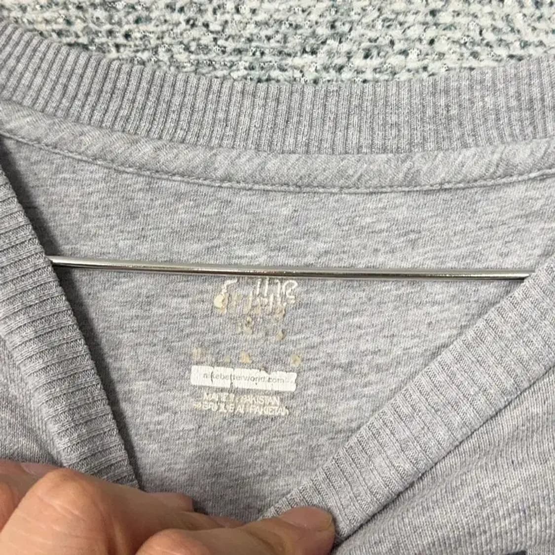 나이키 어쎈틱 프린팅 그레이 맨투맨 M 상품이미지3