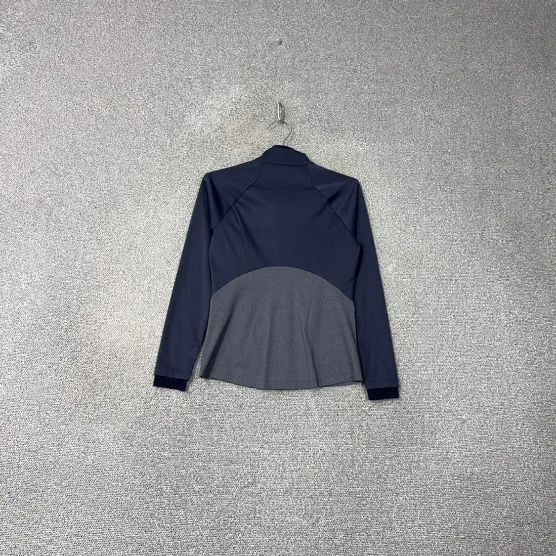 데상트 로고 기능성 집업 저지 M 상품이미지2