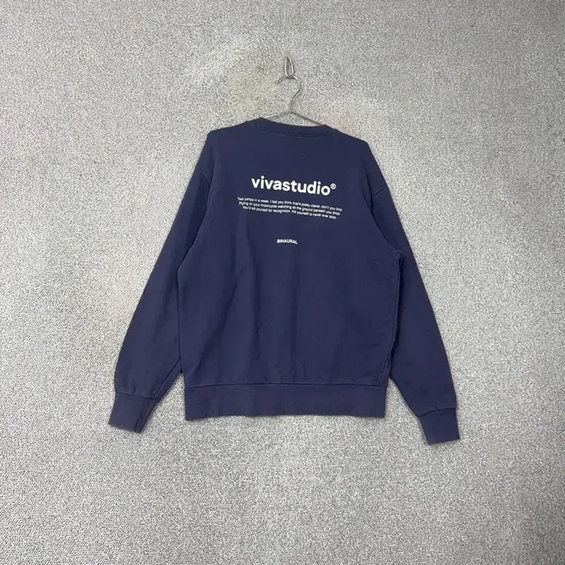 비바스튜디오 프린팅 로고 맨투맨 L 상품이미지2