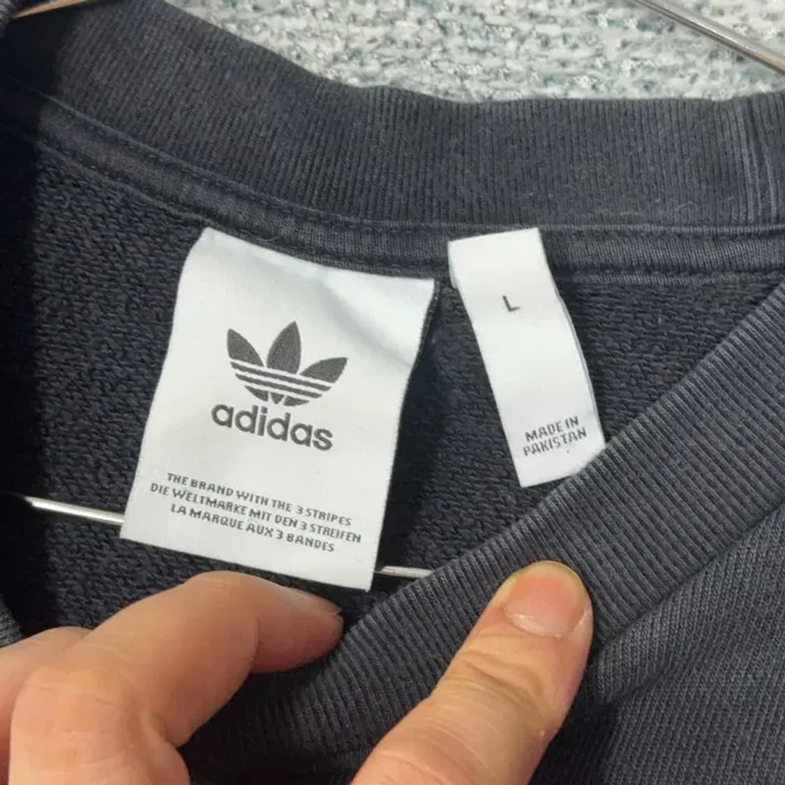 아디다스 불꽃 로고 블랙 맨투맨 L 상품이미지3