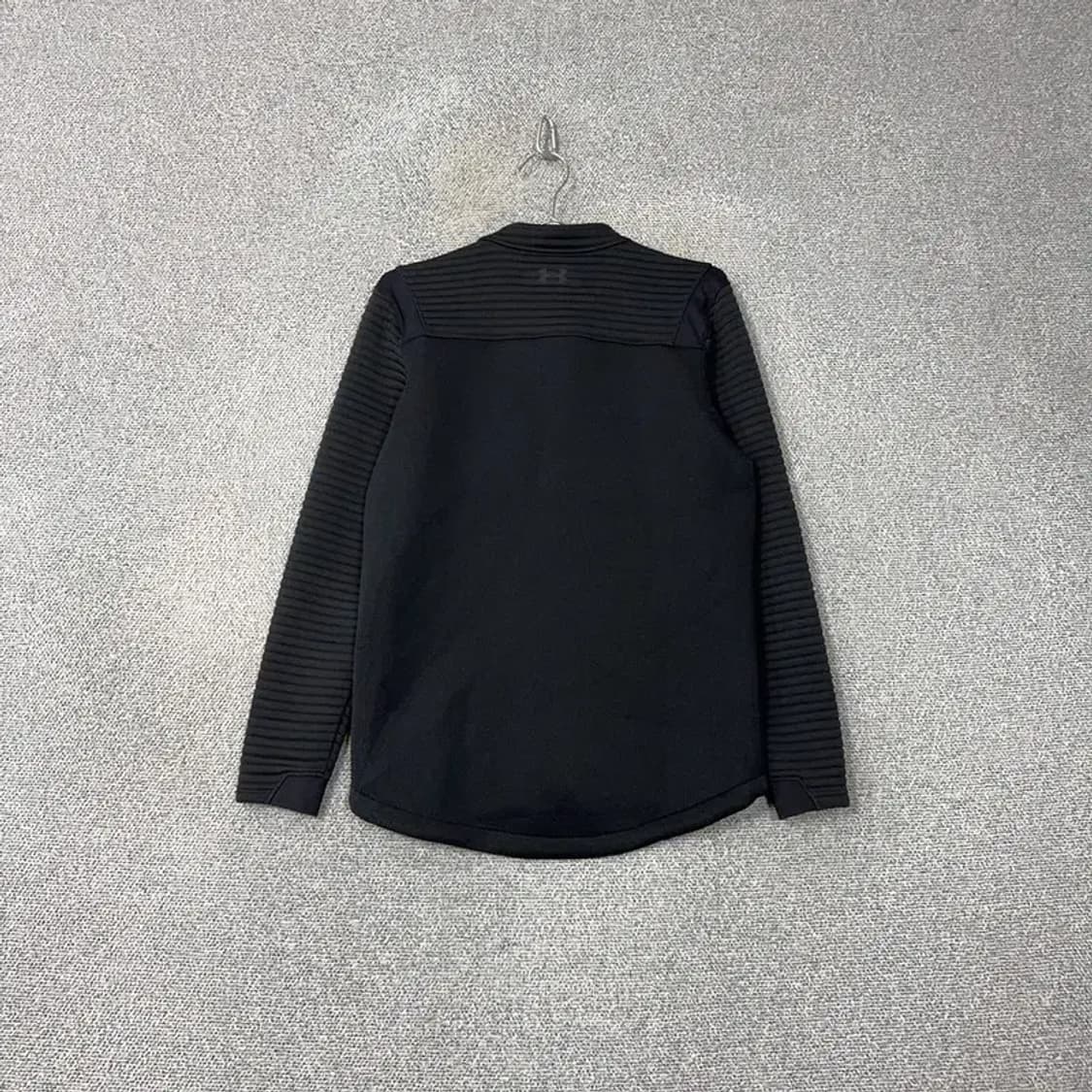 언더아머 기능성 집업 저지 트랙탑 M 상품이미지2