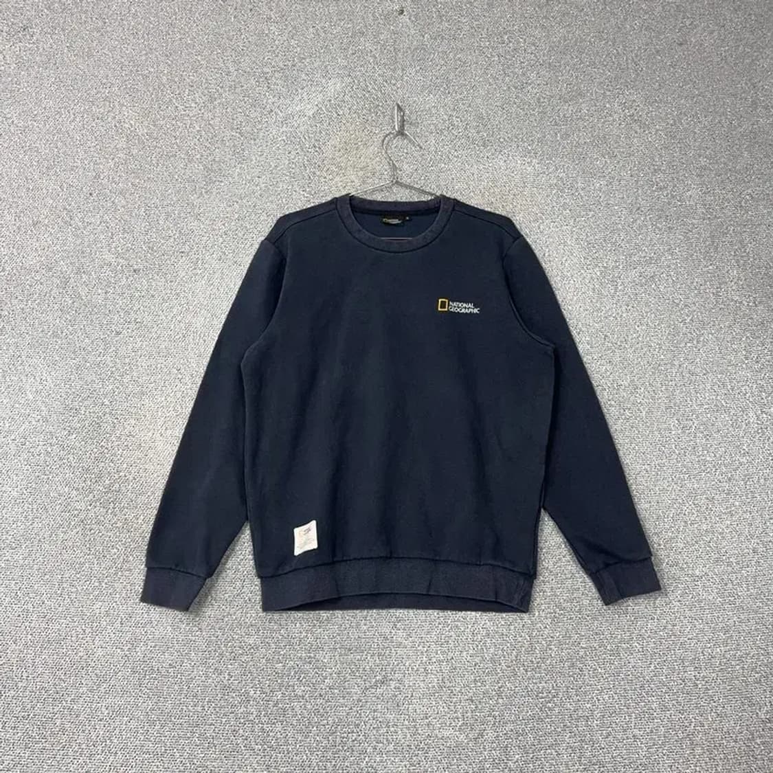 내셔널지오그래픽 로고 네이비 맨투맨 XL 상품이미지1