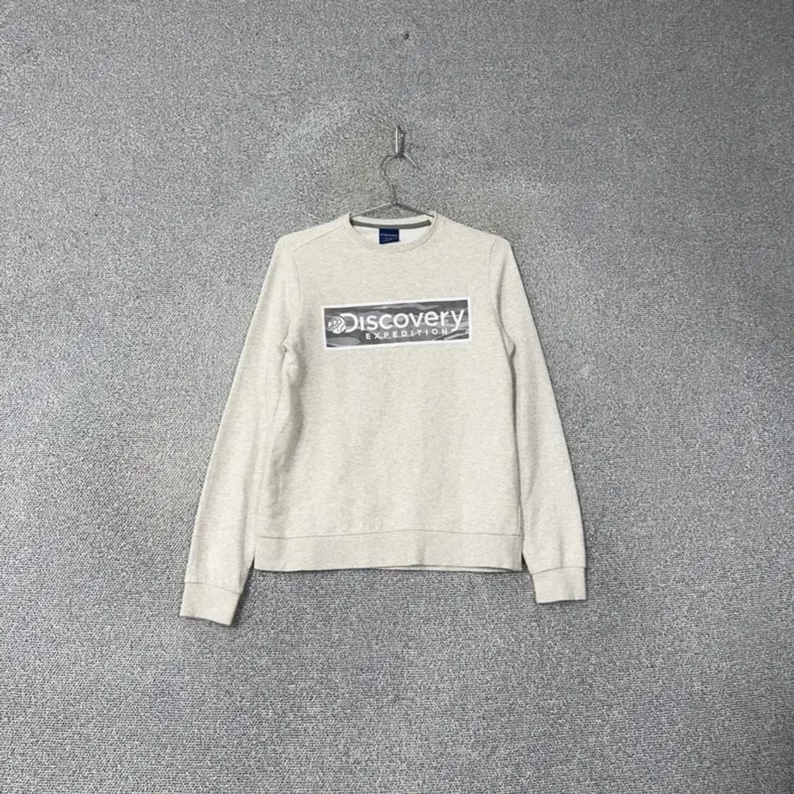 디스커버리 프린팅 로고 맨투맨 90 상품이미지1