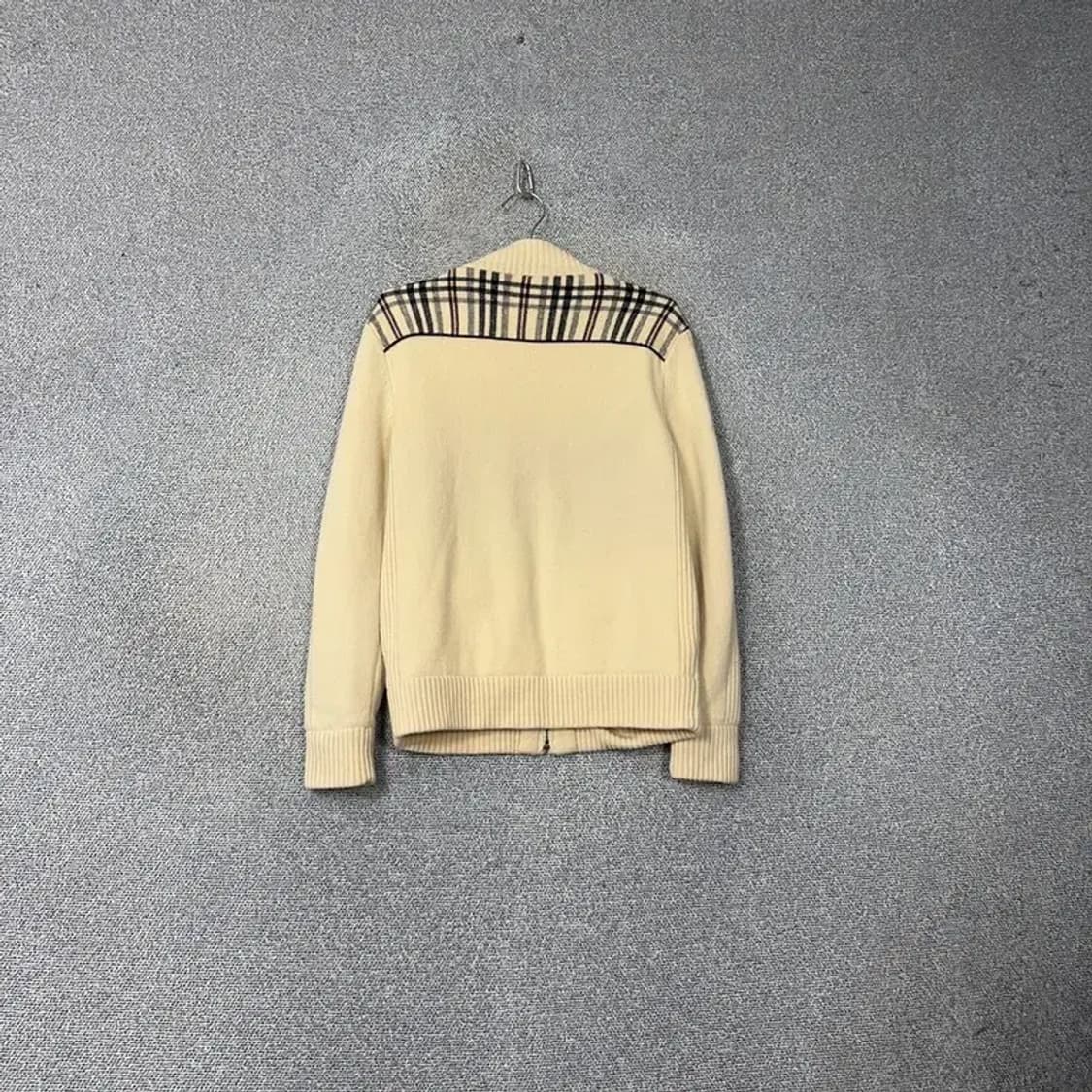 빈폴 캐주얼 남성 베이지 니트 집업 100 상품이미지2