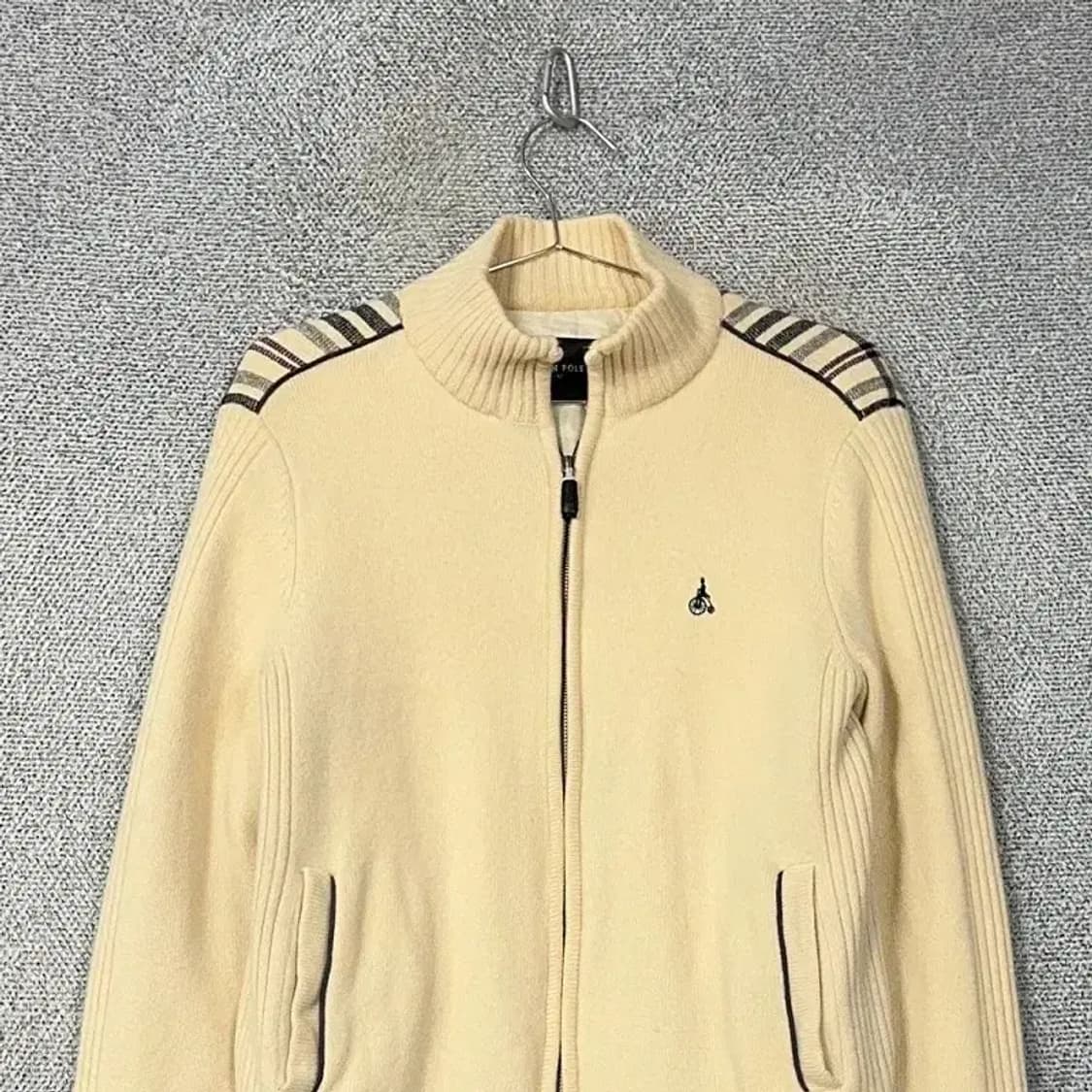 빈폴 캐주얼 남성 베이지 니트 집업 100 상품이미지3