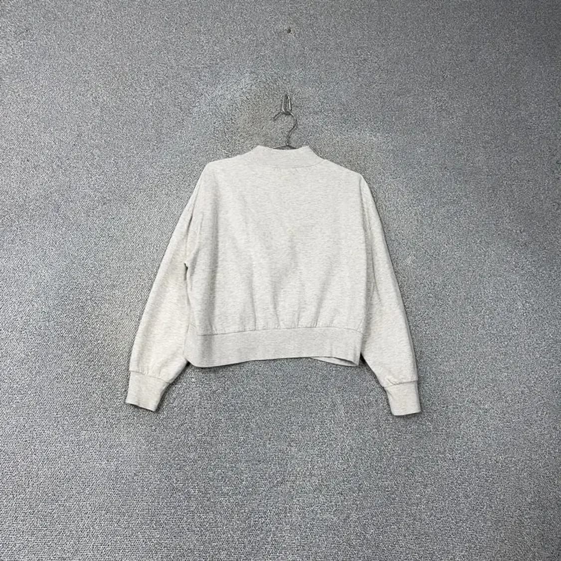 H&M 프린팅 크롭 그레이 맨투맨 M 상품이미지2