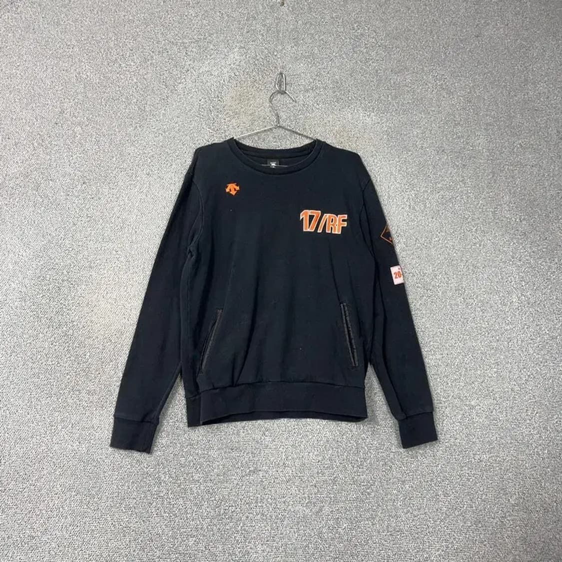 데상트 추신수 20-20클럽 맨투맨 100 상품이미지1