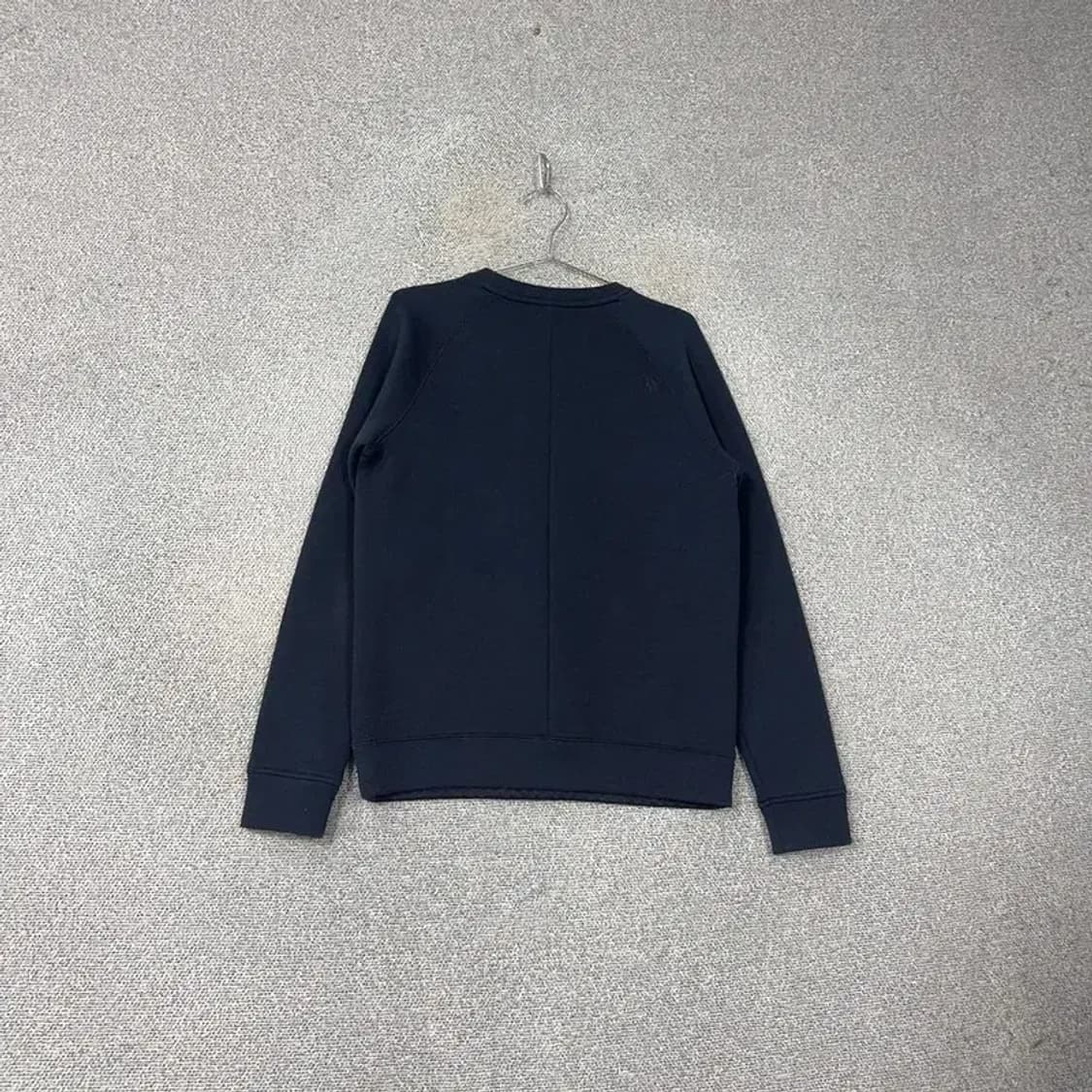 노스페이스 네이비 포켓 네오프랜 기능성 맨투맨 100 상품이미지2