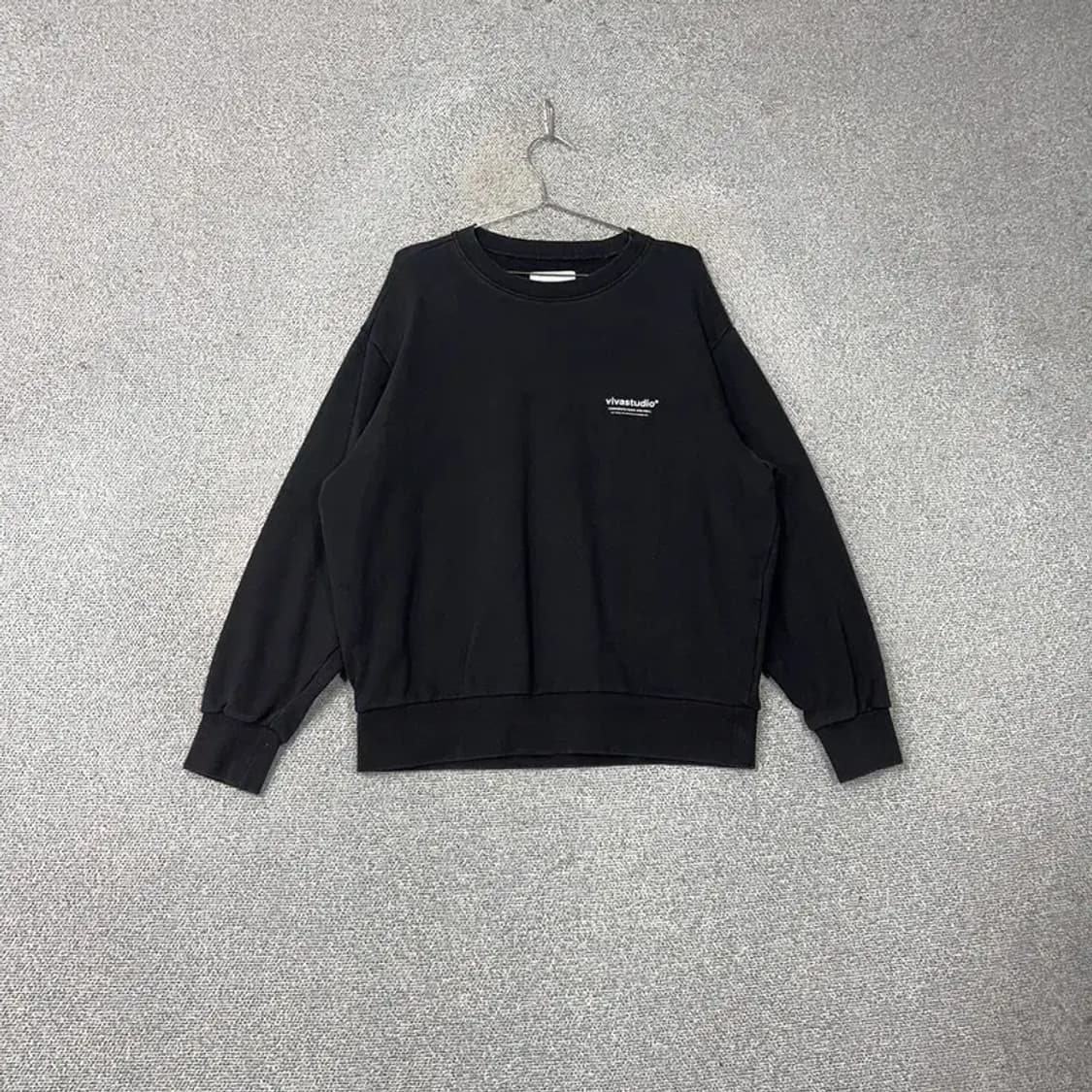 비바스튜디오 스펠 로고 캐주얼 블랙 스웻셔츠 맨투맨 L 상품이미지1