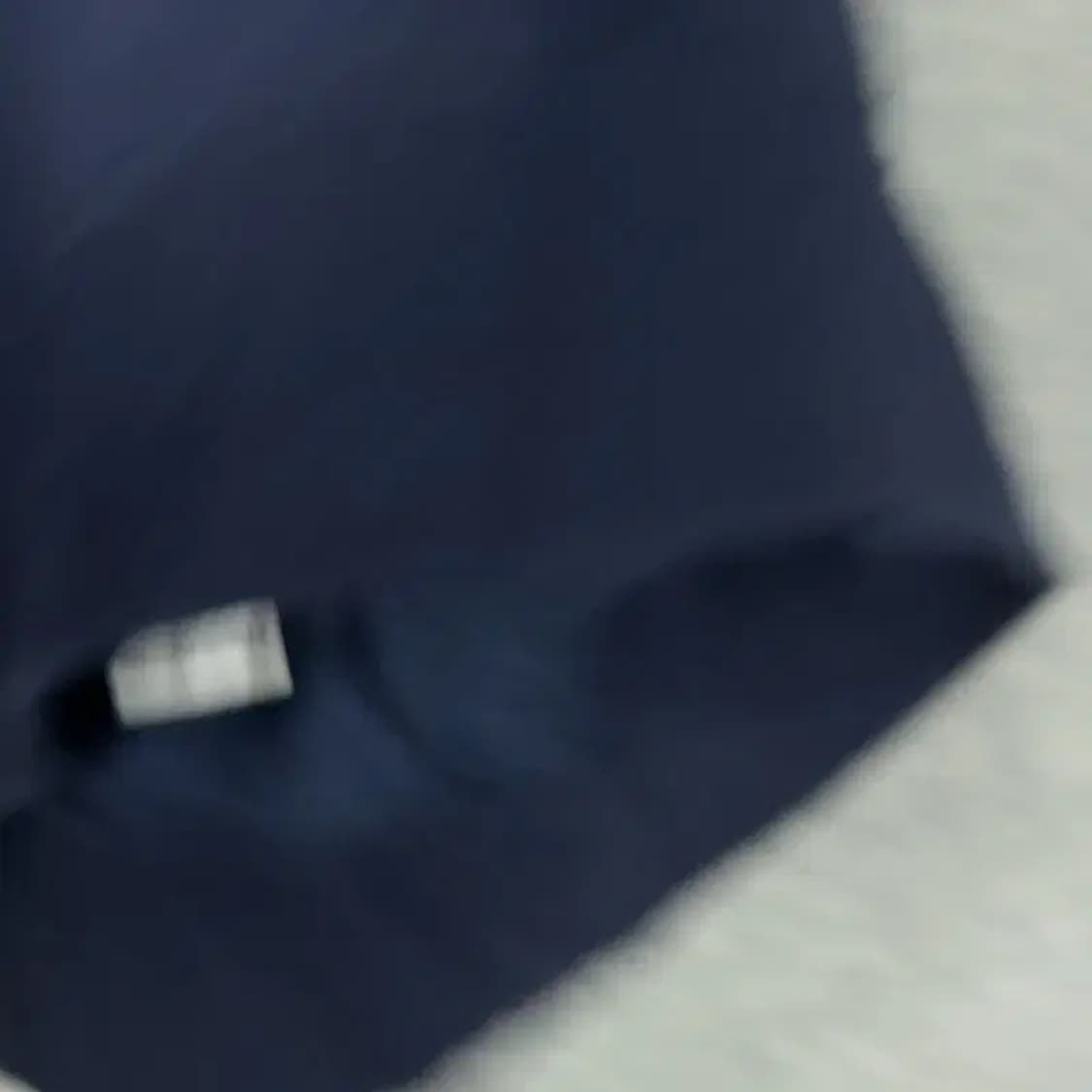 해지스 피즈 네이비 로고 맨투맨 M 상품이미지3